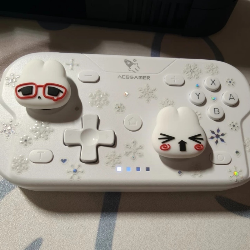 Lindo soporte de silicona con  - Gaming Accessories In China reseña y precio